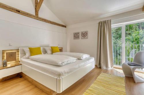 Drachselsried House | Discover Das Bachhaus: Family-Friendly 4-Star Retreat