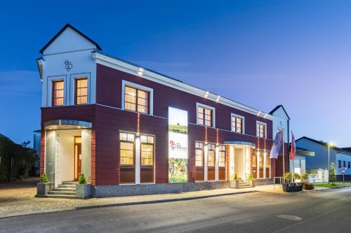 Deutschkreutz Hotel | Discover Das Blaufränkisch Weinhotel & Restaurant Oasis