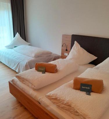 Epfendorf Apartment | Top-Rated DAS GEORG Gästehaus: Family-Friendly Getaway