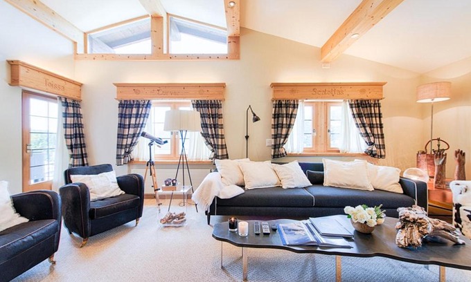 Lenzerheide Apartment | Unforgettable Stay at Das Himmelhaus Sot il Pegn - 4 Stars