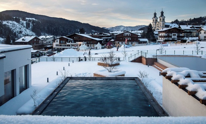 Hopfgarten Markt Hotel | Experience Das Hohe Salve Sportresort with Pool & Spa