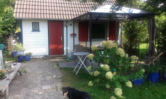 Karow House | Discover Das kleine Ferienhaus: Pet & Child Friendly Retreat
