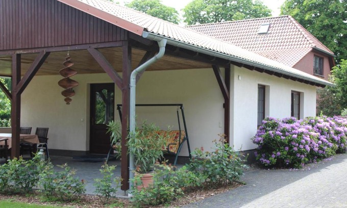 Muritz House | Cozy Getaway: Child-Friendly Retreat with Excellent Ratings