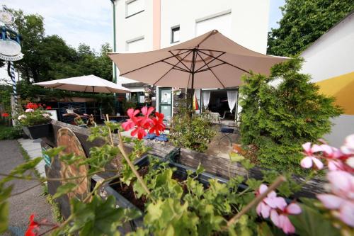 Frauenkirchen Apartment | Relax at LANDHAUS KLAMBAUER: Pet-Friendly Apartments