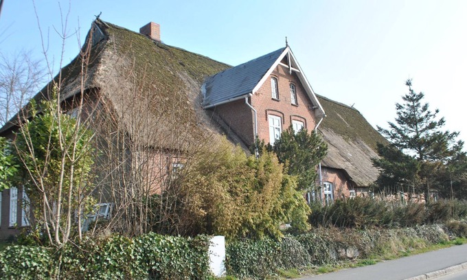 Barlt Apartment | Discover Das Möwennest - Family-Friendly Retreat with Pets