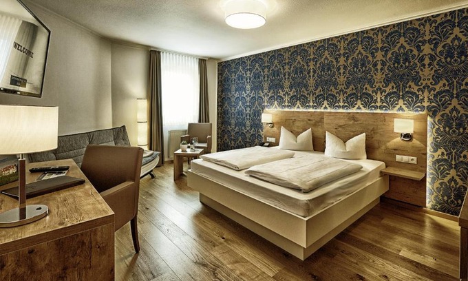 Edenkoben Hotel | Discover Das Prinzregent: Pet-Friendly & Child Friendly Stay