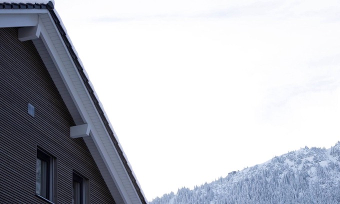 Steinach Apartment | Experience Das Steinach: Mountain View & Family-Friendly Stays