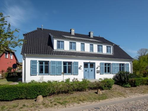 Gross Zicker Apartment | Family-Friendly Stay at Dat Dörphus am Bodden - WG 01