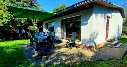 Loissin House | Relax at Dat Huus Gitti: Oceanfront, Pet-Friendly Escape