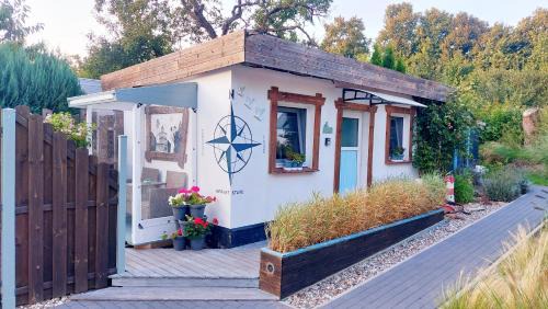 Zirkow House | Enjoy Oceanfront Views at Dat Strandhus up'n Dörp