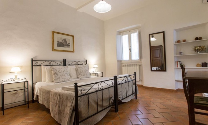 Prato Apartment | Datini Apartment in Tuscany: Family-Friendly Getaway