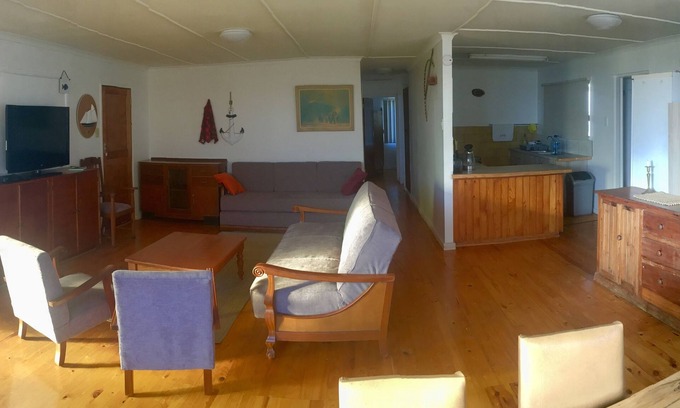 Still Bay House | Pet-Friendly David Bongers Still Bay Holiday Home with Pool