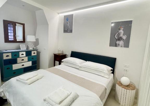 Old Town Apartment | Experience the David Suite in Centro Storico with Top Amenities