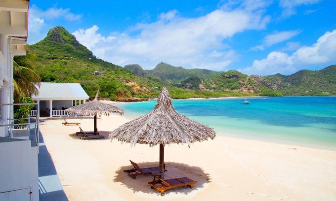 Clifton Hotel | Experience Davids Beach Hotel: Top-Rated Ocean View Getaway