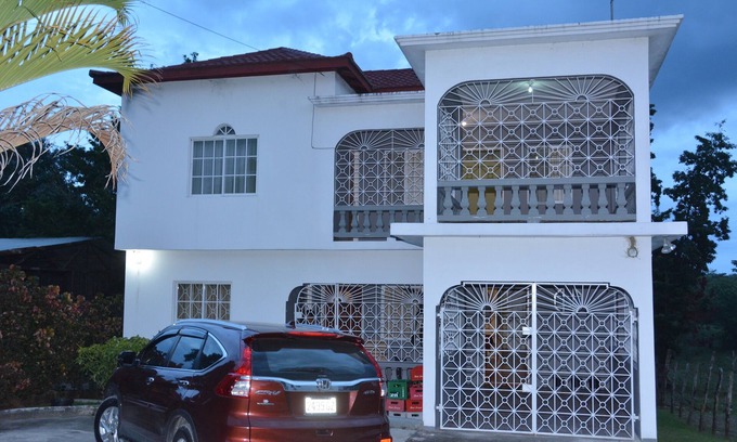 Lacovia House | Discover Davis Cottage in Beautiful Brompton, Jamaica