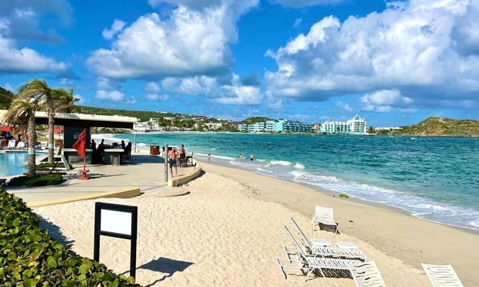 Dawn Beach Estates House | Inviting Dawn Beach Club Villa with Pool & Beach Access