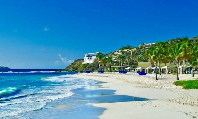 Oyster Pond Villa | Relax at Dawn Beach Club Villa: Ideal for Families & Groups