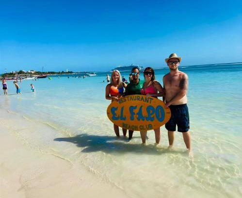 Mahahual Apartment | Day Pass Todo Incluido El Faro Beach Club & Restaurant Solo Experiencia no incluye alojamiento - 85 USD por persona