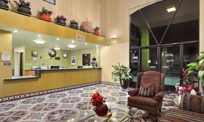 Carlsbad Hotel | Comfort and Convenience at Days Inn by Wyndham Carlsbad