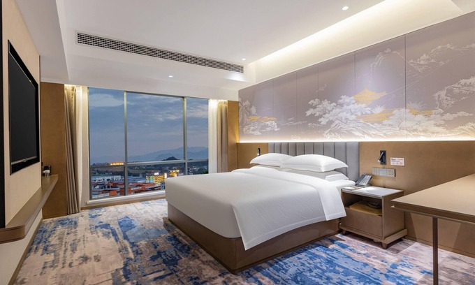 Enshi Hotel | Days Inn By Wyndham Enshi Transport Center Station