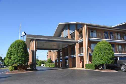 Lebanon Hotel | Comfortable Stays at Days Inn by Wyndham Lebanon