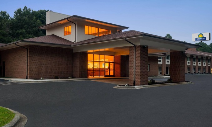 Lexington - Salisbury Hotel | Comfortable Stay at Days Inn by Wyndham Lexington
