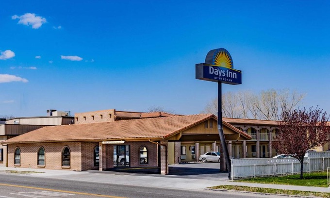 Winnemucca Hotel | Discover Family-Friendly Comfort at Days Inn Winnemucca