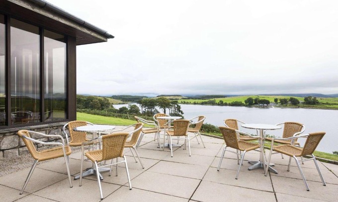Kendal Hotel | Pet-Friendly Days Inn Kendal Near Killington Lake