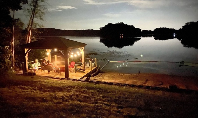 Galien House | Discover Dayton Lake Cottages: Poolside Bliss Near New Buffalo