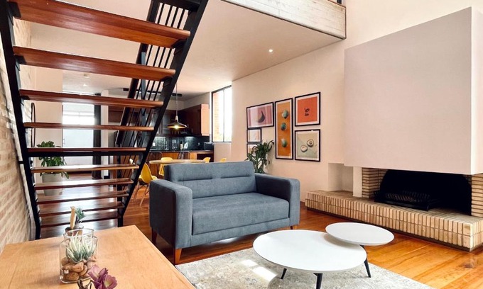 La Cabrera Apartment | Bright Duplex Penthouse in Rosales - Rated 9/10 & Family-Friendly