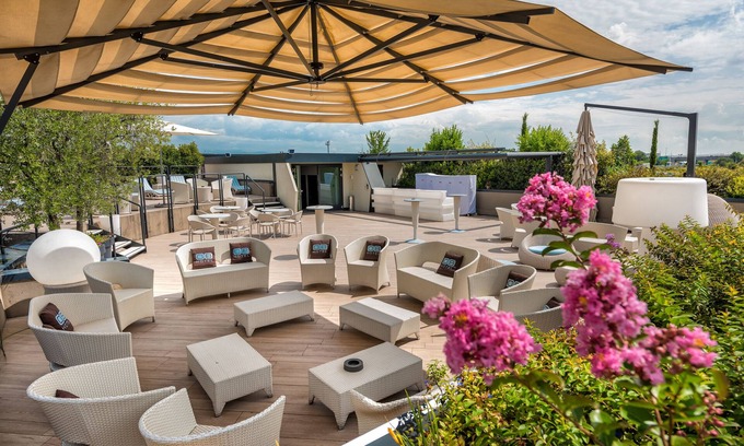 Caselle Hotel | Eco-Friendly DB Hotel Verona Airport & Congress with Spa