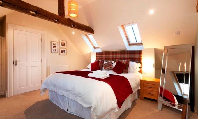 Castle Donington Apartment | DBS Serviced Apartments: Family-Friendly & Pet Inclusive Stay