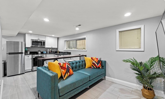 Edgewood Villa | Urban Retreat at DC Villa: 1 Bed, Kitchen & Pet Friendly