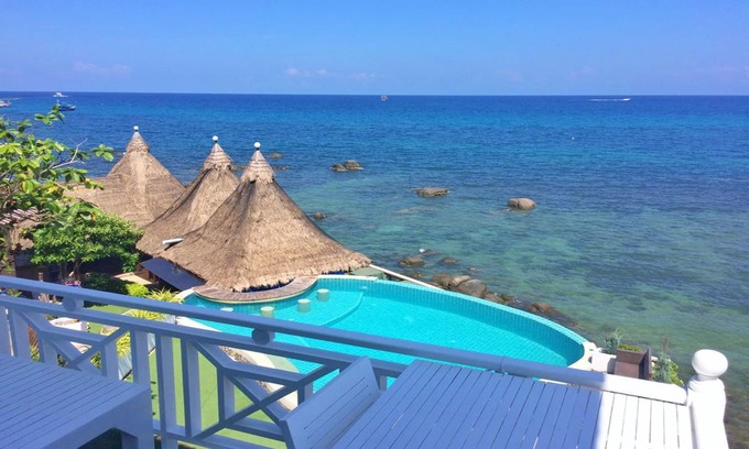 Koh Tao Hotel | Top-Rated DD Hut Koh Tao: Pool, Restaurant & Family-Friendly