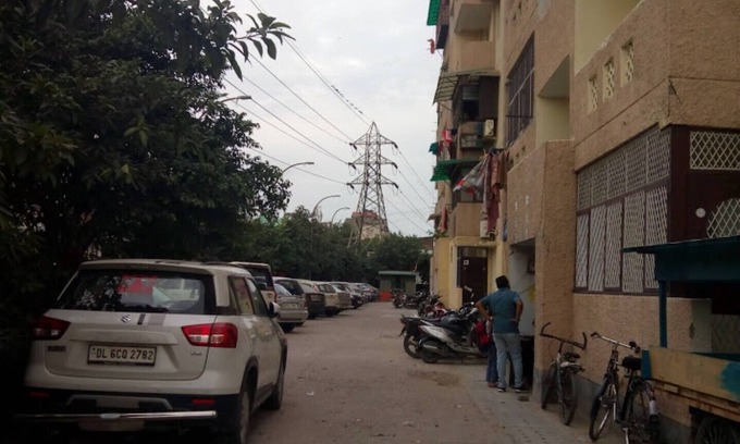 Dwarka Apartment | Cozy DDA Apartment with Parking: Ideal for Families