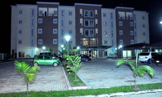 Port Harcourt Hotel | Experience De Edge Hotel: Family-Friendly Relaxation Awaits