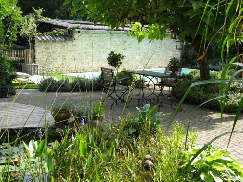 Hasselt Bed & Breakfast | Experience De Epicurist: Top-Rated Oceanfront Retreat