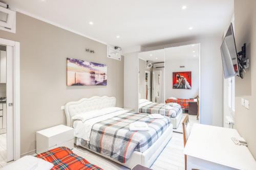 L'antico Ghetto Ebraico Apartment | Pet-Friendly De'Giudei, Bologna: Ideal for Family Getaways