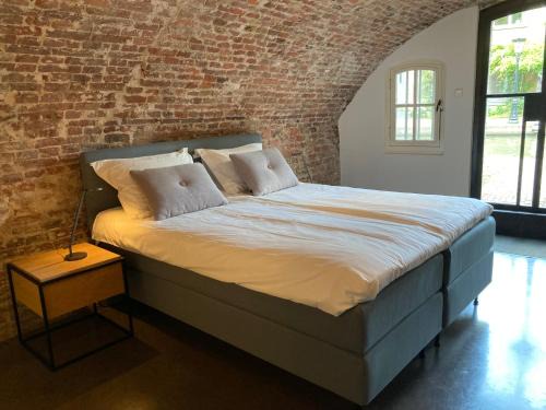 Utrecht City Center Hotel | Outstanding Stays at De Hoendervorst - Guest Rated 10/10