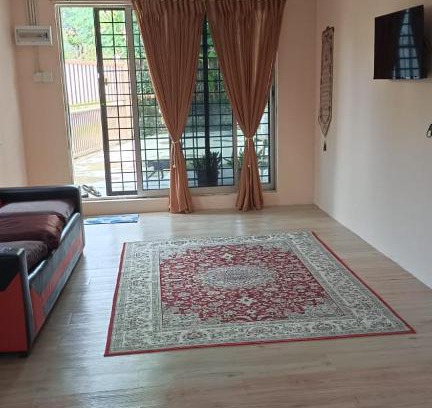 Taman Nyior Setali Apartment | Discover De La Homestay 3: Family-Friendly Retreat