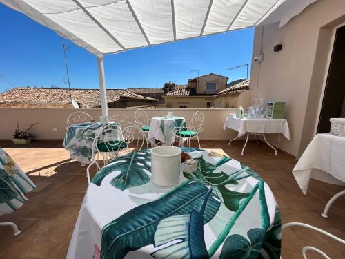 Tropea Bed & Breakfast | Experience De LoCa Rooms - 4-Star Rated & Guest Approved
