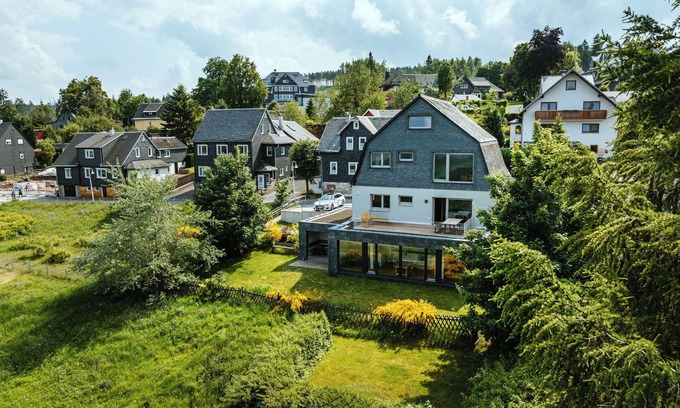 Masserberg House | de luxe H751 mit Panoramasauna by Interhome