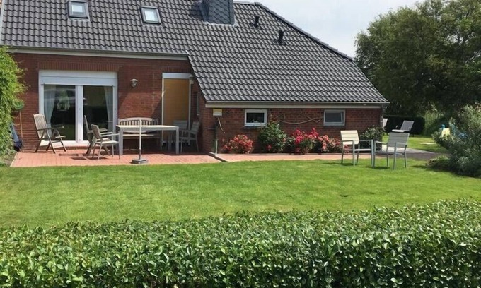 Westermarsch I House | Beachfront House with Pool and Ocean Views Near North Sea
