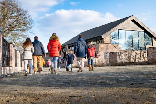 Neerpelt Villa | Discover De Zwaluwhoeve: 4-Star Family-Friendly Retreat