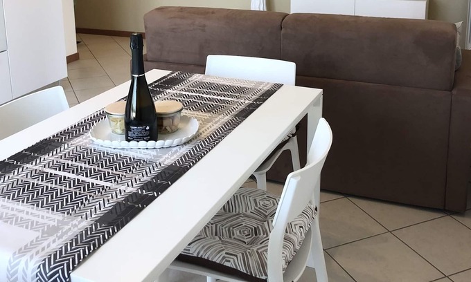 Mirano Apartment | Ideal Deà Suite Apt: Family-Friendly Stay in Venetian Hinterland