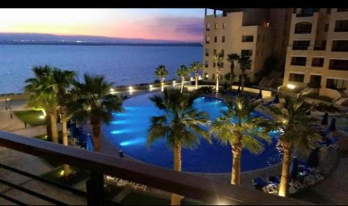 Sweimeh Apartment | Elite Apartment at Samara Resort with Ocean View & Pool