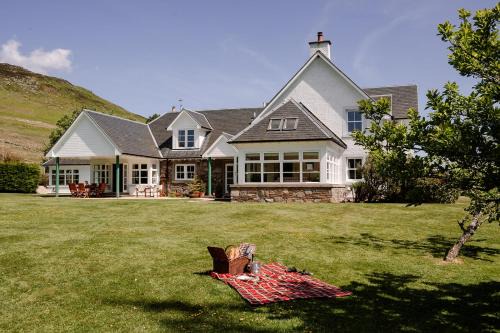 Dunkeld House | Deanshaugh - Seasgair Lodges