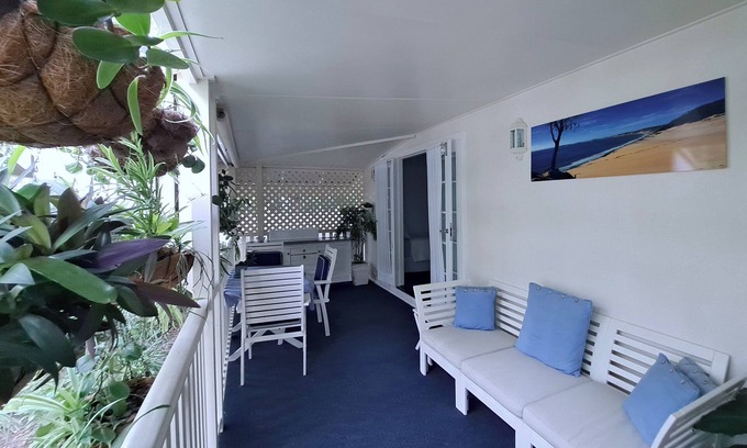 Rainbow Beach Apartment | Oceanfront Serenity at Debbie's Place - Guest Rated 9.8