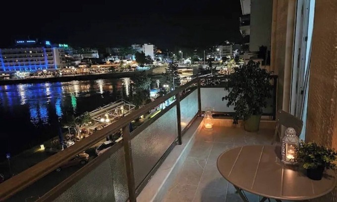 Chalcis Apartment | Waterfront Escape: Debbies Apartment with Family-Friendly Perks
