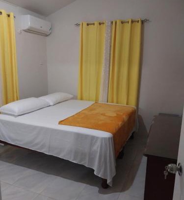 Discovery Bay House | Guest Rated: Debs Cozy Cove with Family-Friendly Amenities